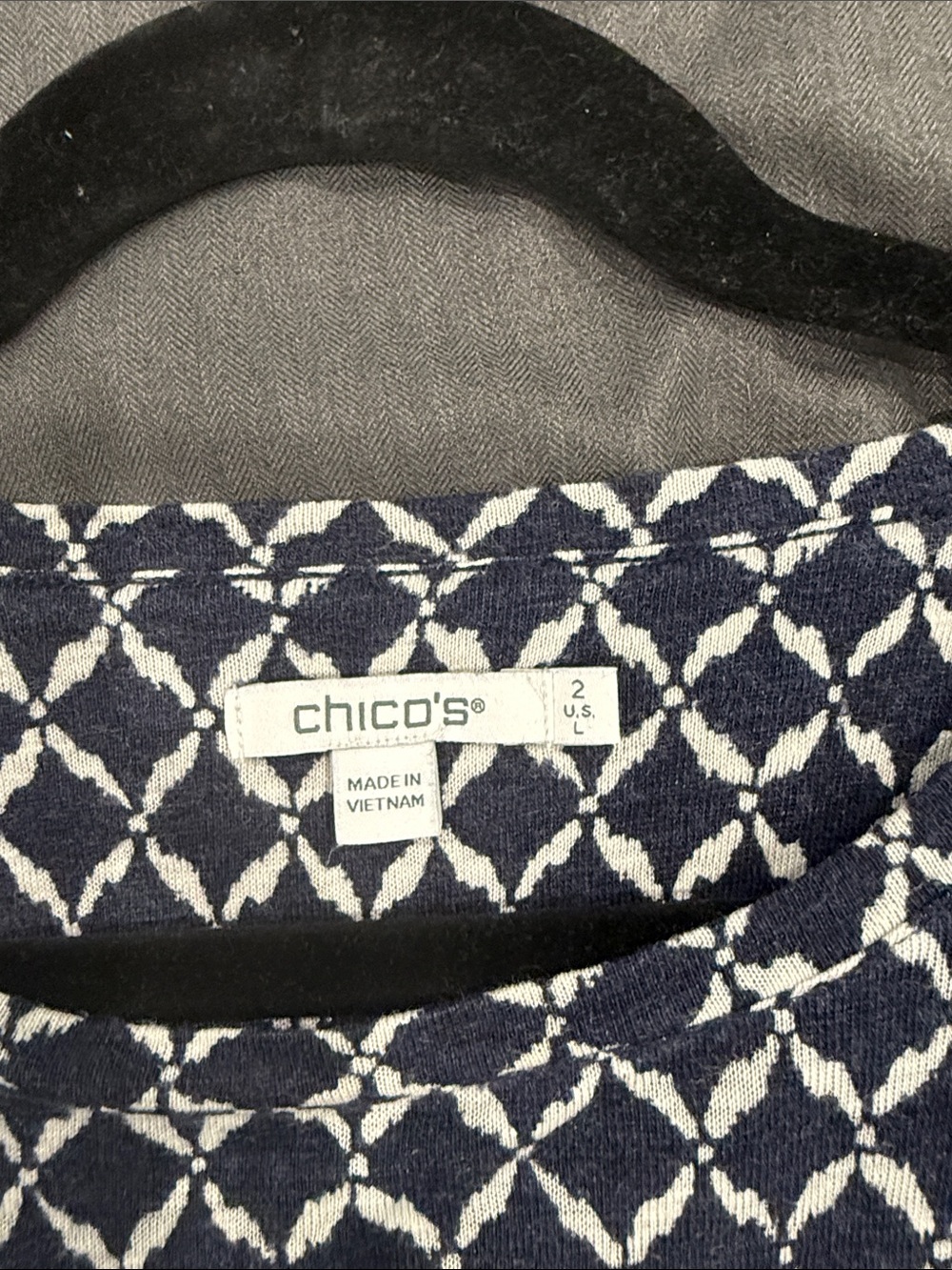 Chico's Navy and White Diamond-Print Short Sleeve Tee - Picture 4 of 4